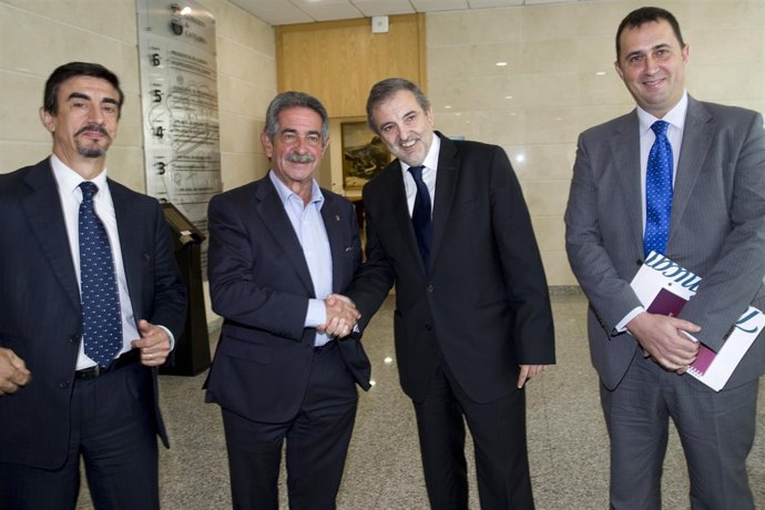 Revilla y presidente Telefónica