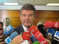 Catalá: "Lo inmediato es distribuir a los refugiados"