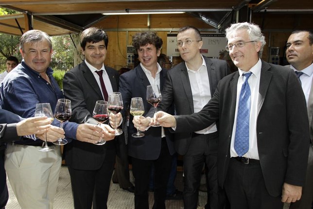 Olona ha asistido este lunes a la Fiesta de la Vendimia de la D.O. Cariñena