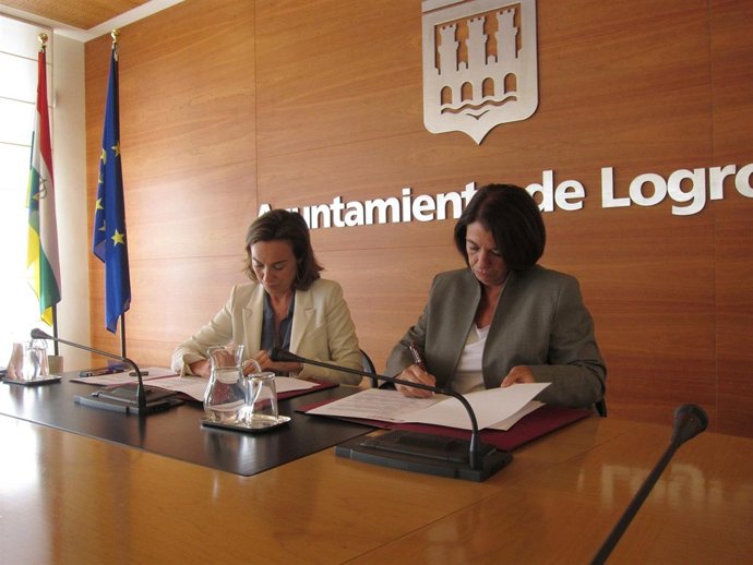 Gamarra y Cassin firman el convenio