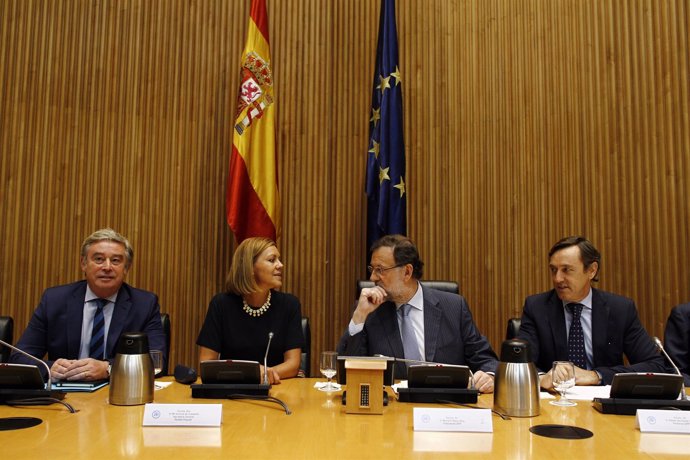 Rajoy preside en el Congreso la reunión del Grupo Parlamentario Popular