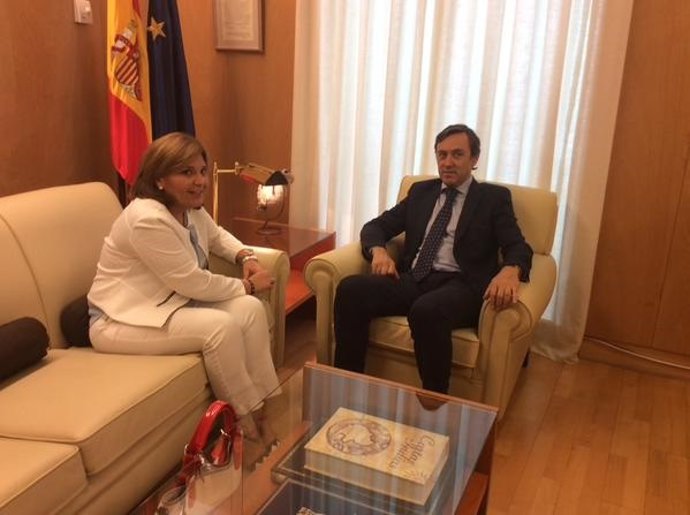 Isabel Bonig y Rafael Hernando 