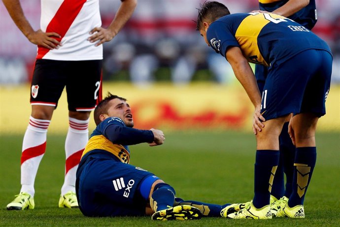 Boca Juniors River Fernando Gago Cristian Erbes