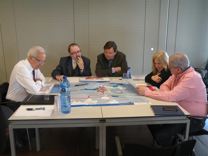 El Puerto de Barcelona difunde su plan estratégico entre la comunidad portuaria