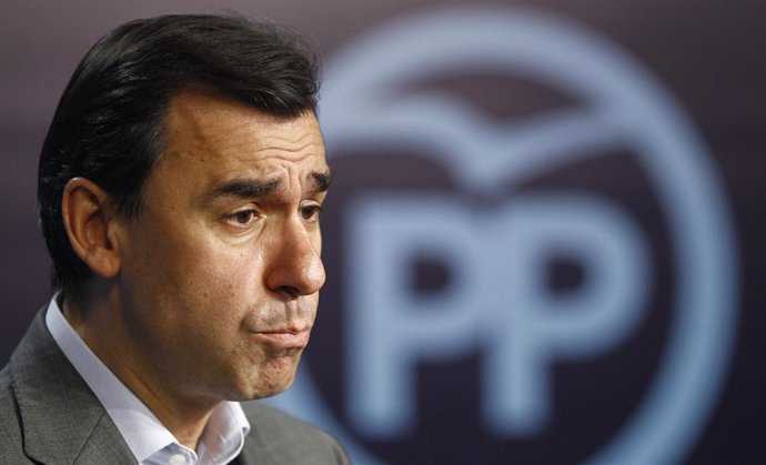 Fernando Martínez-Maíllo en la sede del PP