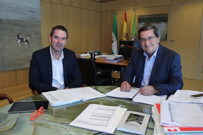 Reunión con el presidente de la Diputación provincial.