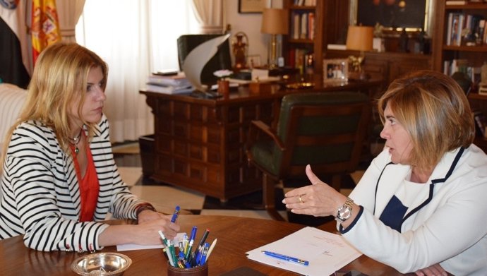 Reunión Isabel Moreno y Rosario Cordero