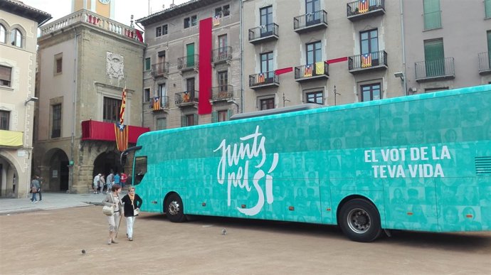 Bus de campaña de Junts pel Sí
