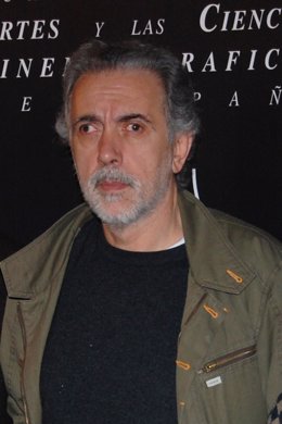 El Director De Cine Fernando Trueba