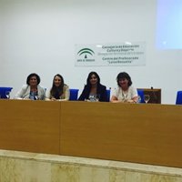 Ruiz inaugura las primeras Jornadas de Plurilingüismo de este curso