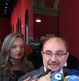 Javier Lambán y Pilar Alegría, este jueves en el Paraninfo de la UZ