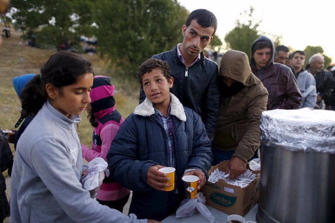 Refugiados sirios en la frontera entre Turquía y Grecia