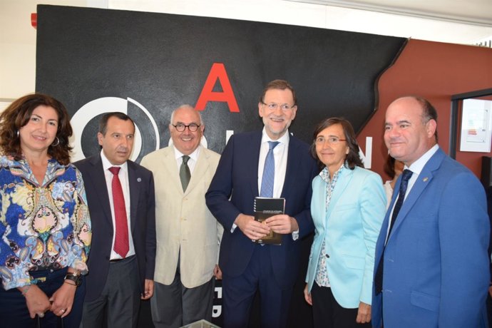 Rosa Aguilar y Mariano Rajoy visitan los Dólmenes de Antequera