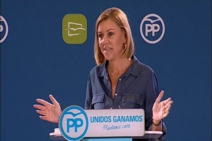 Cospedal recrimina al PSOE su postura en Cataluña