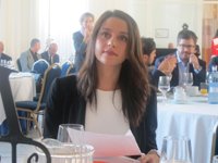 Arrimadas (C's) pide programas en castellano en TV3 para "reflejar mejor" la realidad lingüística