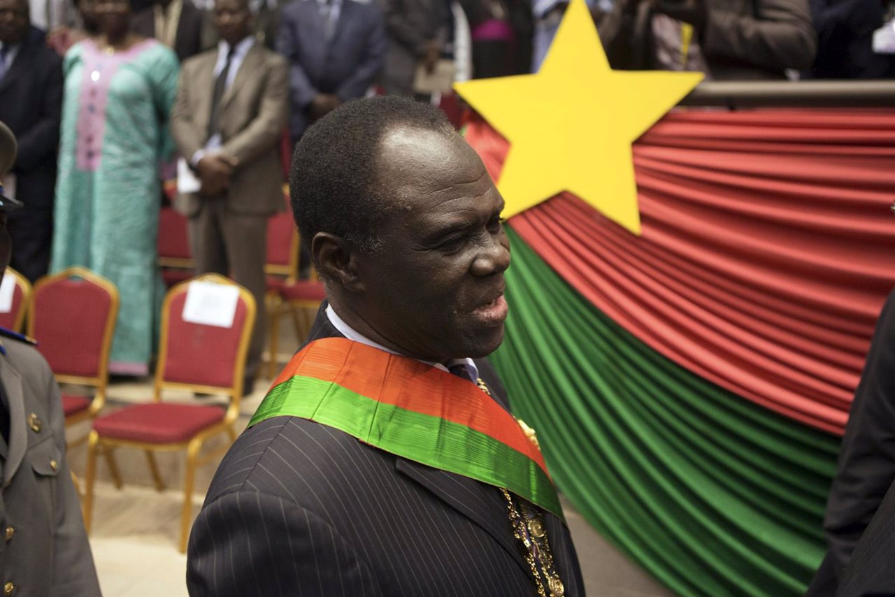  Michel Kafando, presidente  de Burkina Faso