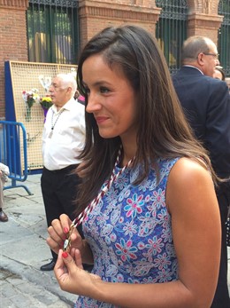 Villacís, con una medalla de la Virgen de la Paloma
