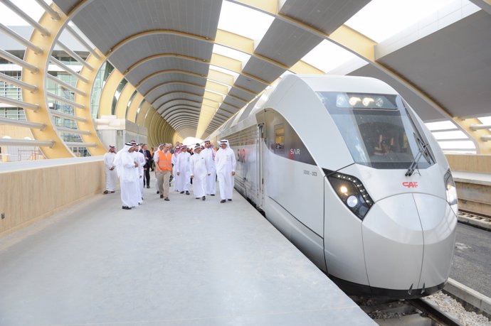 CAF entrega el primer tren del pedido a Arabia                    