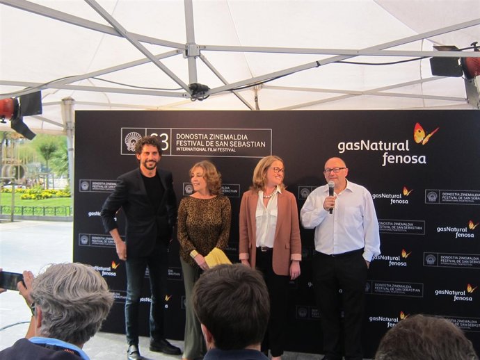 Estreno de 'Vaca Paloma' en San Sebastián.