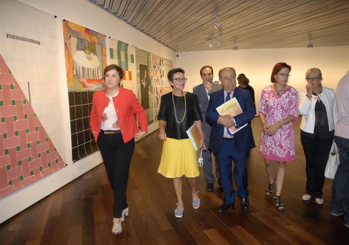 Inauguración de una exposición en el Centro Lorca