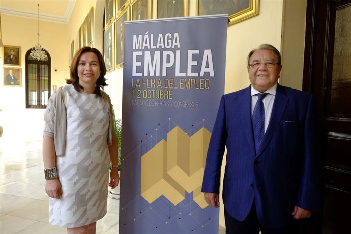 María del Mar Martín Rojo, concejala, y Pérez Casero, Cámara Comercio