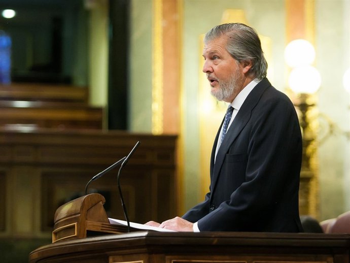  Íñigo Méndez De Vigo, En El Congreso (Archivo)