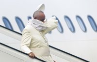 El Papa Francisco llama a "la reconciliación en una atmósfera de tercera guerra mundial"