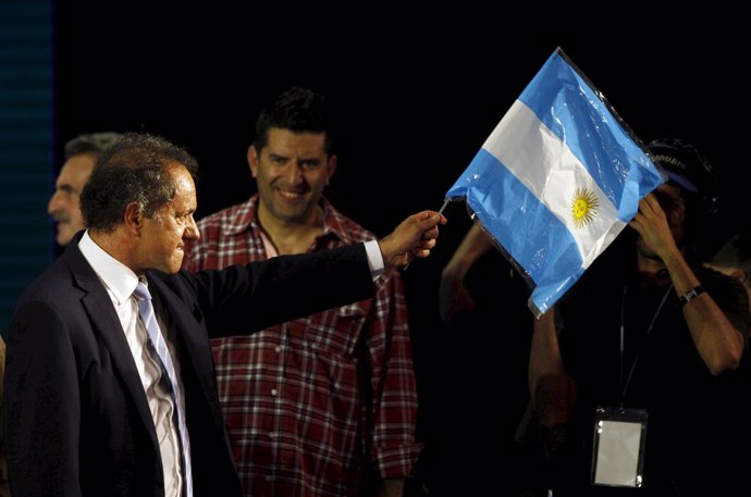 Daniel Scioli vence en las primarias argentinas