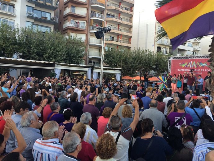 Pablo Iglesias (Podemos) en un mitin de las elecciones catalanas 2015