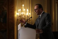 Hollande describe como "un importante éxito" la victoria de SYRIZA en Grecia
