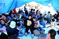 HRW denuncia la violencia policial contra inmigrantes y refugiados en Macedonia