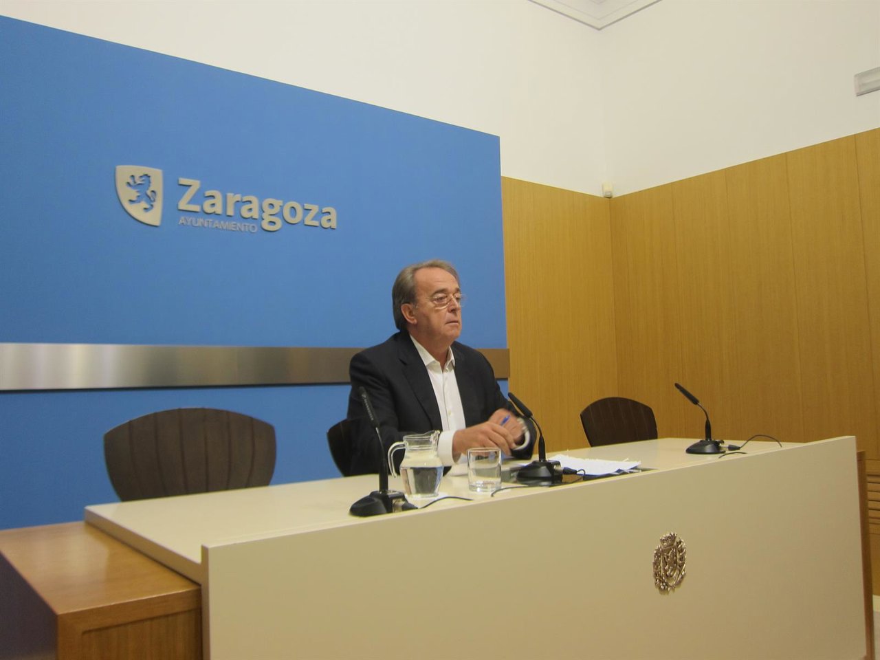 El portavoz del PSOE, Carlos Pérez Anadón