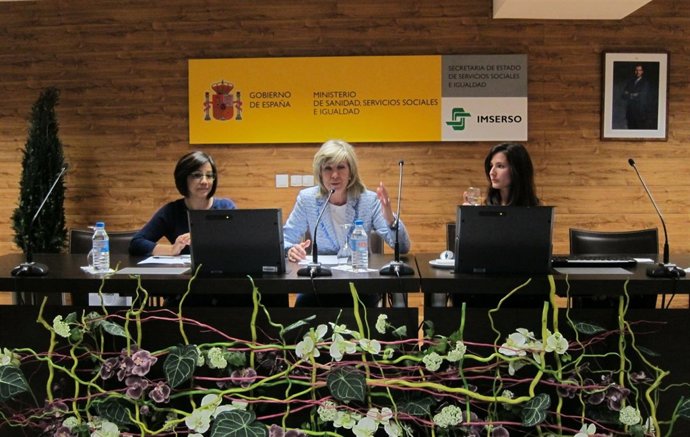 Las autoras de las guías, Gloria Teresa Zapata (izq) y Esther Valverde (drcha)