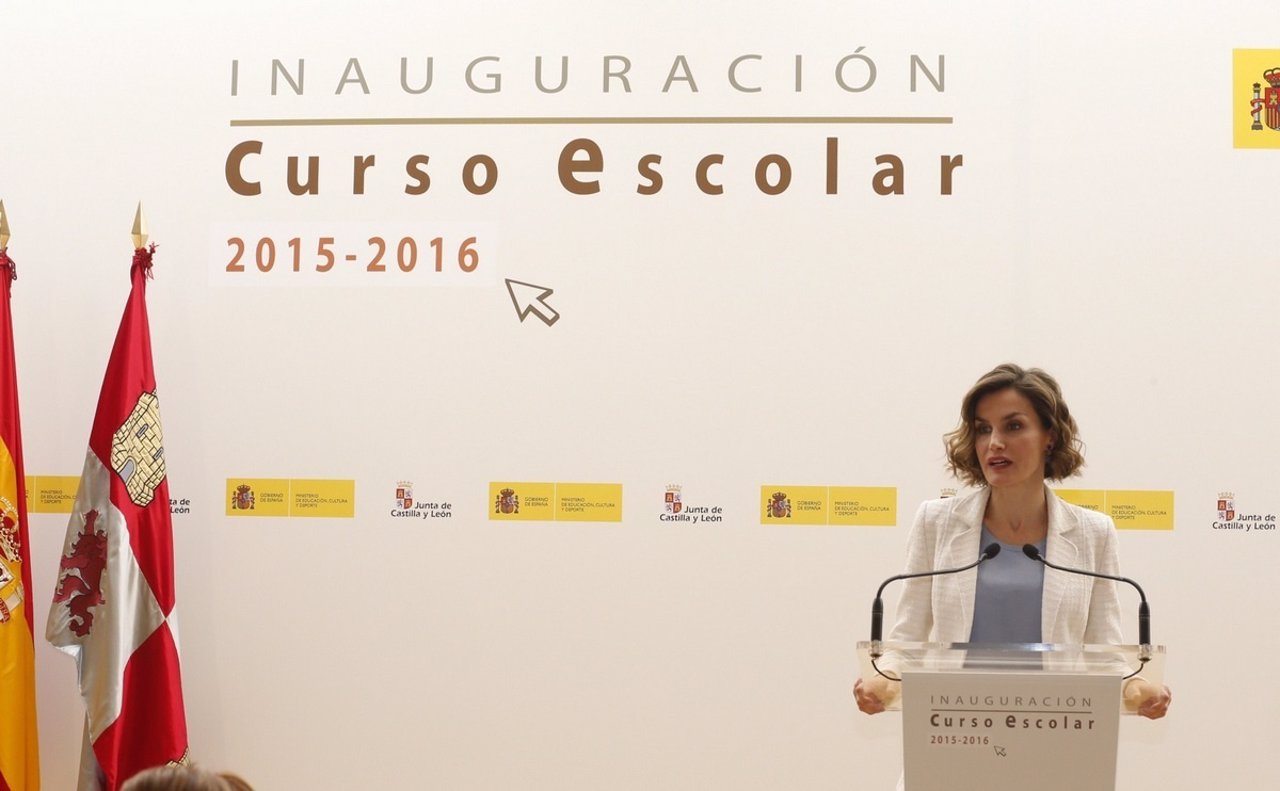 La reina Letizia en la inauguración del curso escolar en Palencia