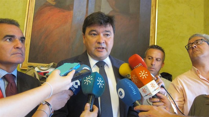 El alcalde de Huelva, Gabriel Cruz.