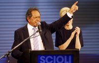 El candidato presidencial Scioli aspira a promover millonarias inversiones en Argentina