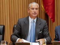 Fernández de Mesa destaca el "alto tributo" entregado por la Guardia Civil en la lucha contra ETA