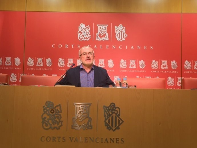 Montiel en rueda de prensa