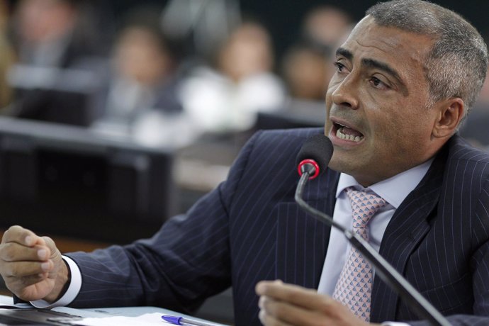 Brazil congressman and former soccer star Romario speaks to the Lower House of C