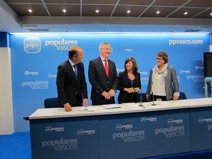 Garnica, Eguiluz, Llanos y Albistur.