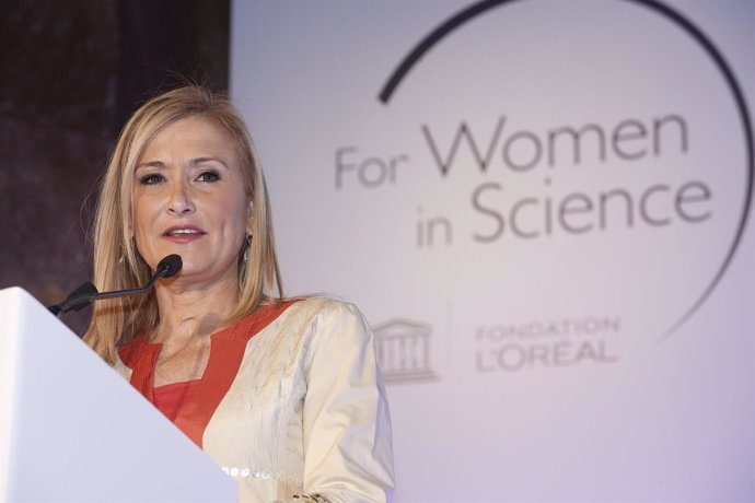 CIFUENTES, EN EL 15 ANIVERSARIO DEL PROGRAMA “FOR WOMEN IN SCIENCE”La Presidenta