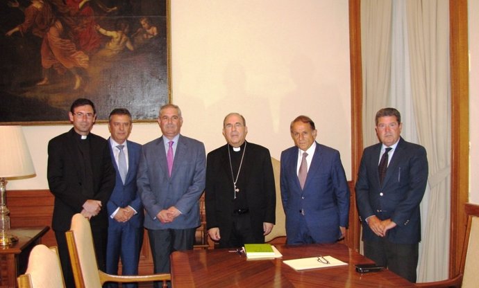 Acuerdo de iluminación de la iglesia de Santa María de las Nieves de Olivares