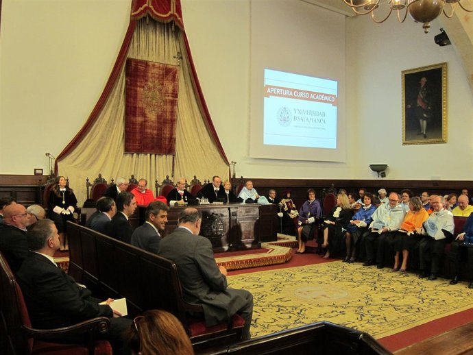 Acto de apertura oficial del nuevo curso académico en la USAL