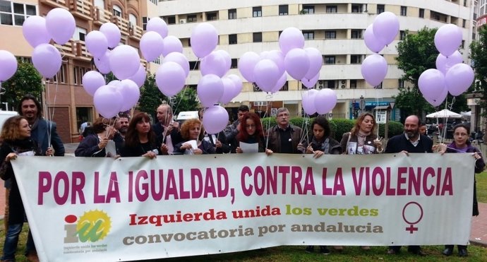 Movilización feminista de IU en Huelva. 