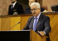 Jiménez Barrios augura más "alianzas" de PP y Podemos en el Parlamento