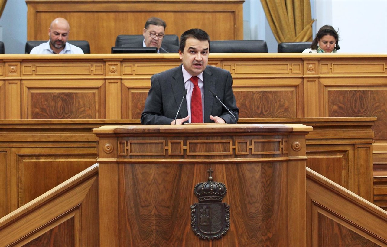 Francisco Martínez en las Cortes