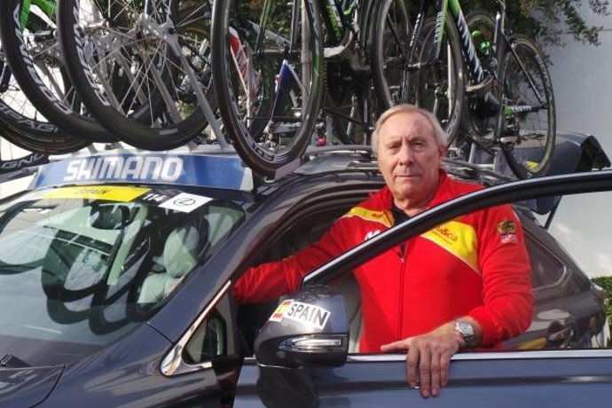 Javier Mínguez, seleccionador español de ciclismo