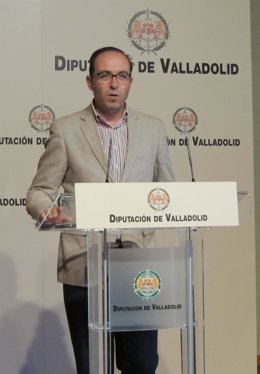 Víctor Alonso presenta las actividades turísticas de octubre