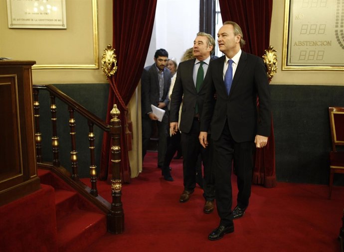 Alberto Fabra y José Manuel Barreiro en el Senado
