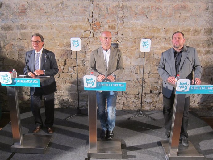 El pte.A.Mas, R.Romeva y O.Junqueras, Junts pel sí